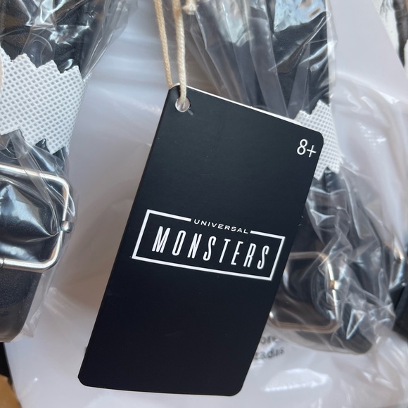 Loungefly Universal Monsters Icons Mini Backpack Frankenstein/Bride, Dracula NWT - Picture 6 of 9